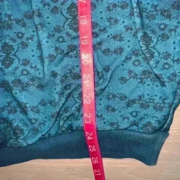 WOMENS Adidas x Farm Rio Borbomix Crew Neck Sweatshirt | XS extra small - Picture 11 of 14